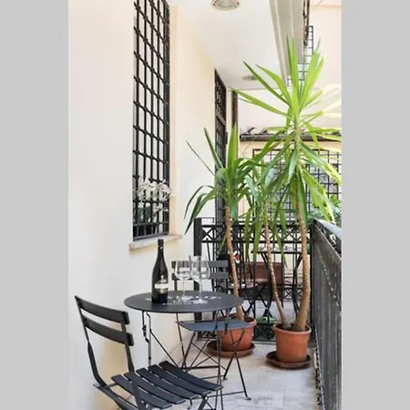 Lovely Colosseum Loft Apartmán Řím